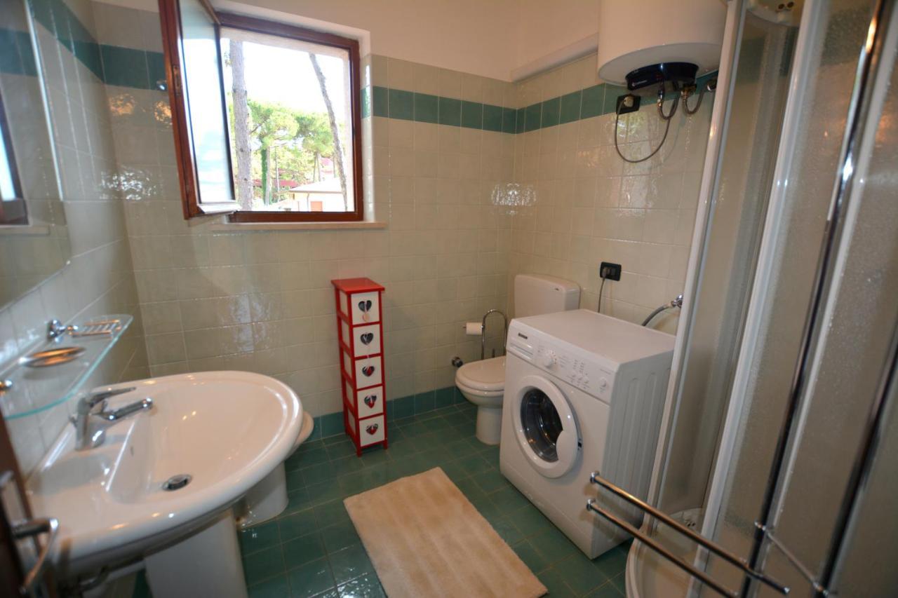 Villa In Lignano Riviera Comfortable Lignano Sabbiadoro Luaran gambar